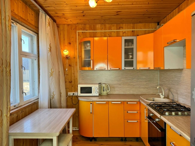 Купить дом на улице 1-й Лесной переулок в Медыни. Вариант № 35252, 1, площадь -  квм, цена 2690000 рублей