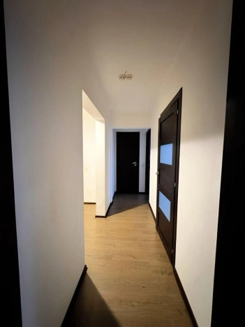 Купить квартиру у метро Ладожская в Санкт-Петербурге. Вариант № 10616046, 4, площадь - квм, цена 16000000 рублей