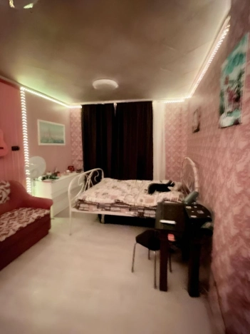 Купить Студию на вторичке у метро Рыбацкое в Санкт-Петербурге. Вариант № 8479077, 6, площадь -  квм, цена 6500000 рублей