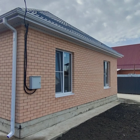 Купить дом на улице Сиреневая в Краснодаре. Вариант № 1121, 3, площадь -  квм, цена 8500000 рублей