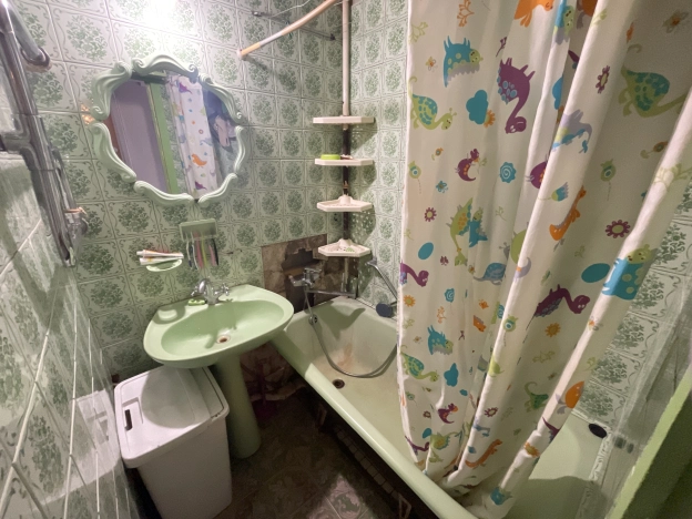 Купить трехкомнатную квартиру в Пушкине. Вариант № 13751, 16, площадь -  квм, цена 6250000 рублей