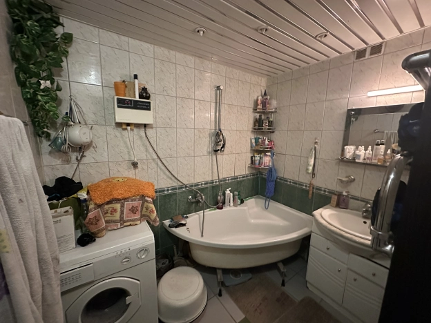 Купить многокомнатную квартиру в Архангельской области. Вариант № 24401, 17, площадь -  квм, цена 7600000 рублей