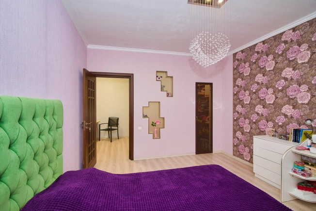 . Вариант № 8621893, 8, площадь - 63.4 квм, цена 12000000.0000 рублей