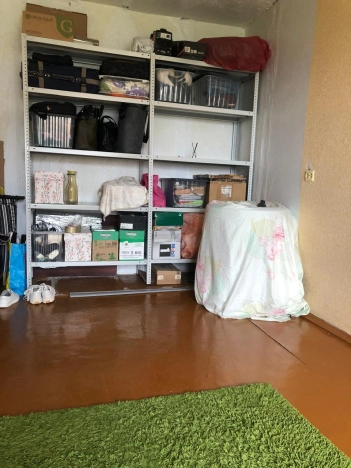 Купить трехкомнатную квартиру на вторичке на улице Берёзовая в Новосибирской области. Вариант № 57986, 6, площадь -  квм, цена 3790000 рублей