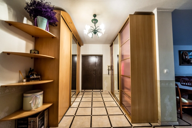 Купить дом на улице Спасская в Краснодаре. Вариант № 3960680, 11, площадь -  квм, цена 24950000 рублей