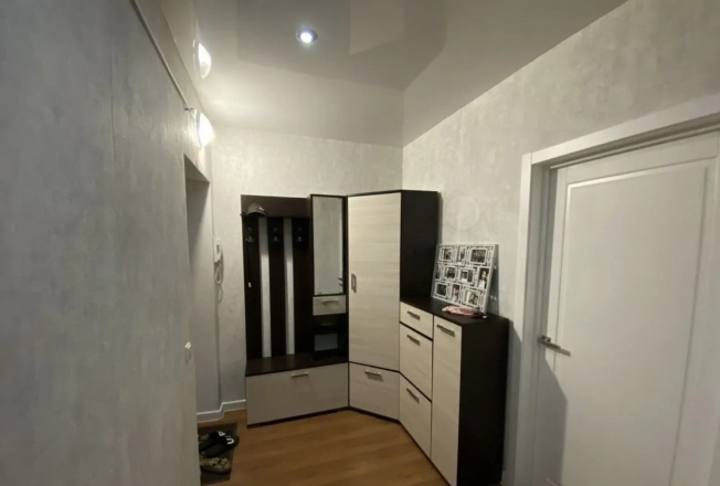 Купить двухкомнатную квартиру в Микрорайоне 4-й, Элиста в Элисте. Вариант № 3468409, 6, площадь -  квм, цена 6200000 рублей