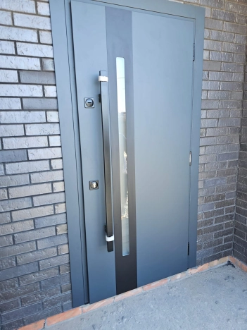 Купить дом в районе Пролетарский в Ростове-на-Дону. Вариант № 50520, 8, площадь -  квм, цена 12000000 рублей