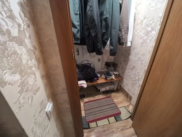 Купить трехкомнатную квартиру в Микрорайоне 8-й, Элиста в Элисте. Вариант № 8995515, 7, площадь -  квм, цена 5400000 рублей