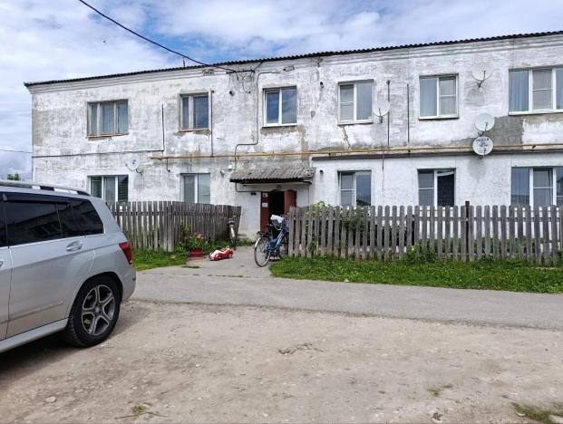 Купить трехкомнатную квартиру на вторичке на улице Ленина в Владимирской области. Вариант № 54939, 42, площадь -  квм, цена 1800000 рублей