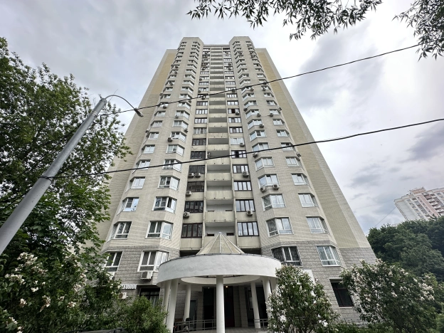 Купить квартиру в районе Левобережный в Москве. Вариант № 46374, 15, площадь - квм, цена 35000000.0000 рублей