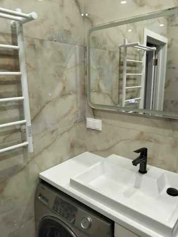 Купить двухкомнатную квартиру на улице Старокубанская в Краснодаре. Вариант № 3332087, 9, площадь -  квм, цена 13400000 рублей