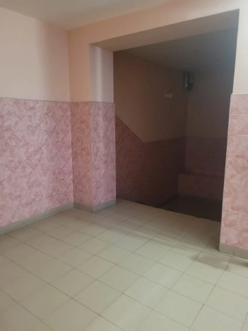 Купить трехкомнатную квартиру в Микрорайоне Бугринская роща, Кировский район в Новосибирске. Вариант № 25599, 43, площадь -  квм, цена 9500000 рублей