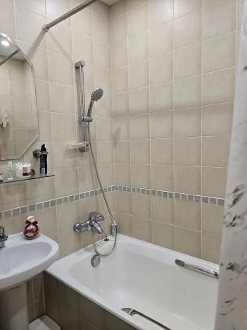 Купить квартиру в Москве. Вариант № 9696009, 15, площадь -  квм, цена 27000000 рублей