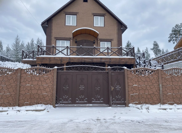 Купить дом в Улан-Удэ. Вариант № 4799110, 1, площадь -  квм, цена 15000000 рублей