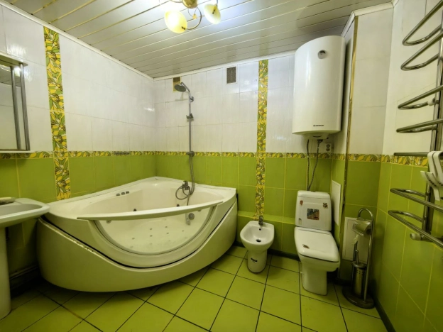 Купить квартиру в Иванове. Вариант № 9815060, 28, площадь -  квм, цена 15500000 рублей