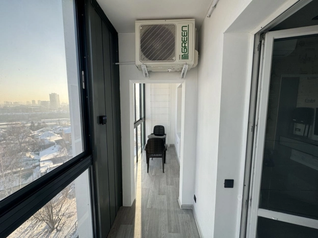 Купить однокомнатную квартиру в Микрорайоне Аэропорт, Заельцовский район в Новосибирске. Вариант № 49296, 15, площадь -  квм, цена 6223000 рублей