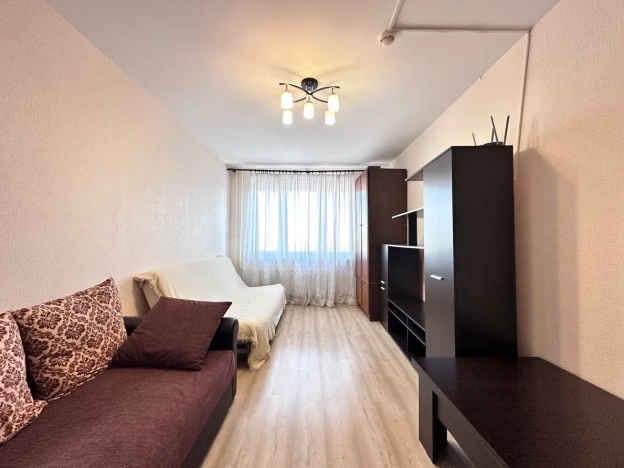 Купить однокомнатную квартиру в районе Приморский в Санкт-Петербурге. Вариант № 9378995, 13, площадь -  квм, цена 8300000 рублей