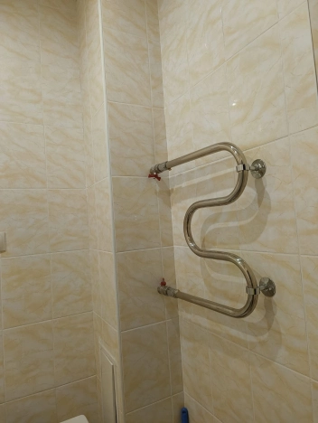 Купить однокомнатную квартиру в районе Калининский в Новосибирске. Вариант № 8674022, 17, площадь -  квм, цена 4225000 рублей