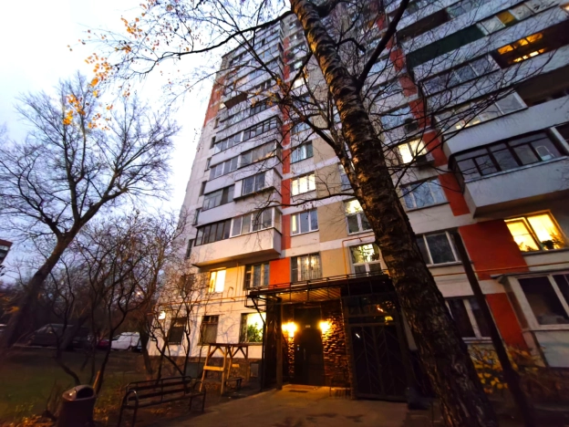 Купить квартиру в Москве. Вариант № 9832251, 21, площадь -  квм, цена 12850000 рублей