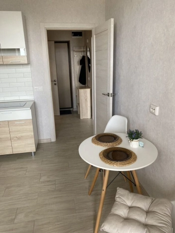 Купить однокомнатную квартиру в районе Кировский в Ростове-на-Дону. Вариант № 3305320, 22, площадь -  квм, цена 9200000 рублей