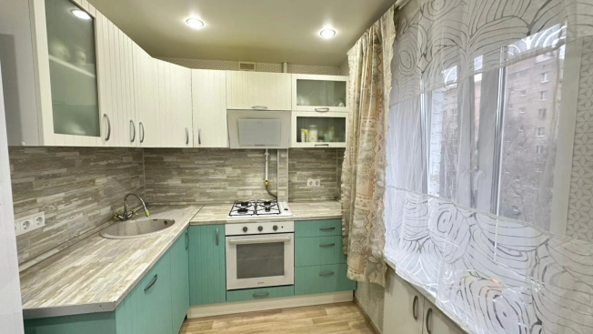 Купить трехкомнатную квартиру в Пушкине. Вариант № 9883138, 0, площадь -  квм, цена 9250000 рублей