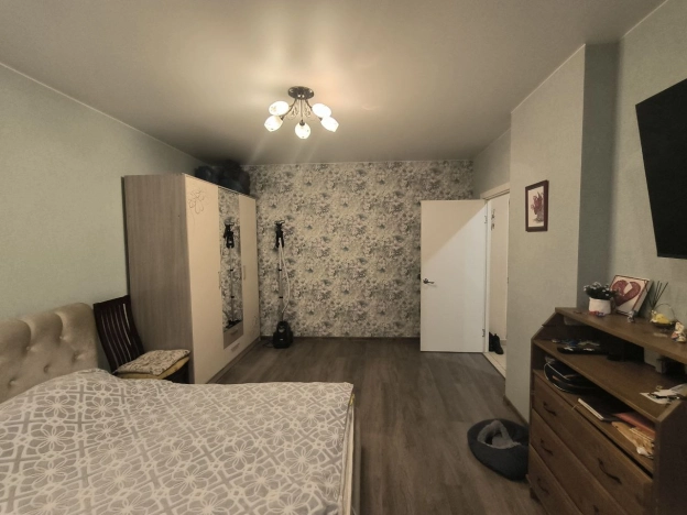 Купить однокомнатную квартиру на улице Шелепихинская набережная в Москве. Вариант № 8123408, 8, площадь -  квм, цена 8500000 рублей