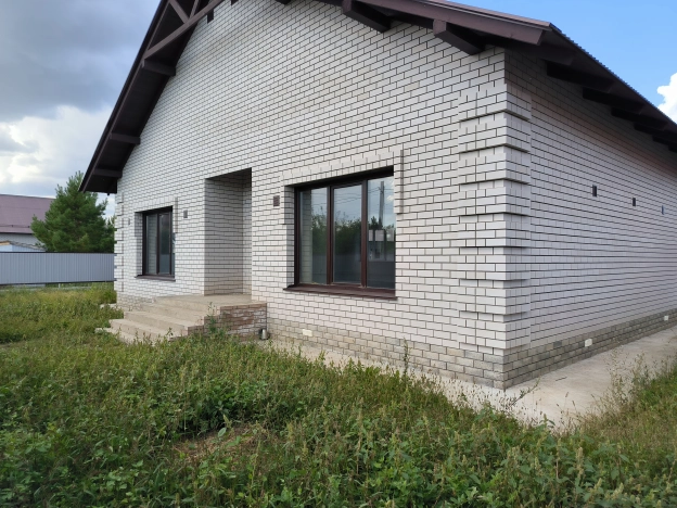 Купить дом в Барнауле. Вариант № 3809975, 1, площадь -  квм, цена 8200000 рублей