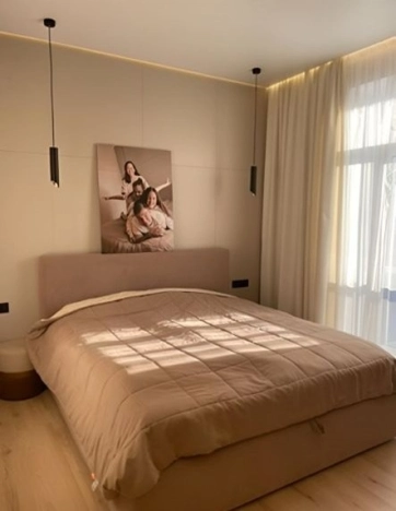 Купить четырехкомнатную квартиру в Новосибирской области. Вариант № 9890388, 3, площадь -  квм, цена 36000000 рублей