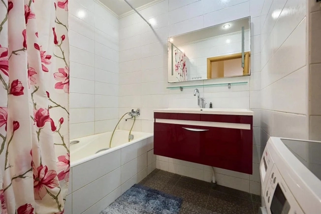 Купить квартиру на улице Дальняя в Краснодаре. Вариант № 26113, 24, площадь -  квм, цена 18500000 рублей