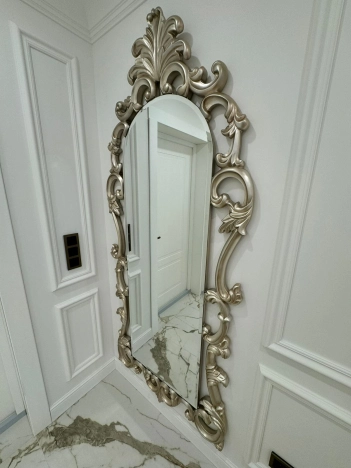 Купить двухкомнатную квартиру на вторичке у метро Молодежная в Москве. Вариант № 53318, 18, площадь -  квм, цена 44800000 рублей