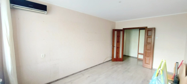 Купить трехкомнатную квартиру на улице Новороссийское шоссе в Краснодарском крае. Вариант № 6059623, 15, площадь -  квм, цена 8000000 рублей