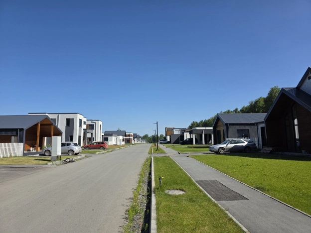 Купить дом в районе Калининский в Новосибирске. Вариант № 59075, 16, площадь -  квм, цена 7500000 рублей