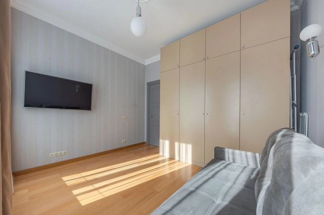 Купить квартиру в Москве. Вариант № 8706979, 9, площадь - квм, цена 33800000 рублей