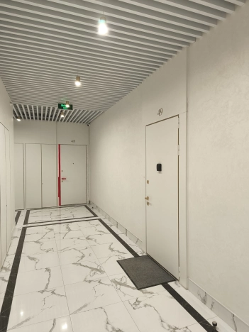 Купить двухкомнатную квартиру в ЦАО в Новосибирске. Вариант № 4157118, 7, площадь -  квм, цена 17990000 рублей