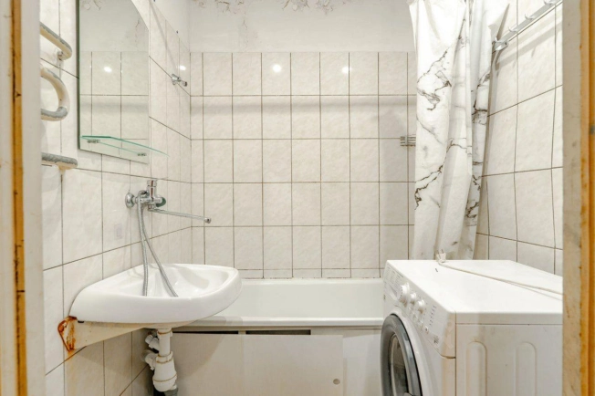 Купить квартиру в Москве. Вариант № 9818164, 8, площадь -  квм, цена 15900000 рублей