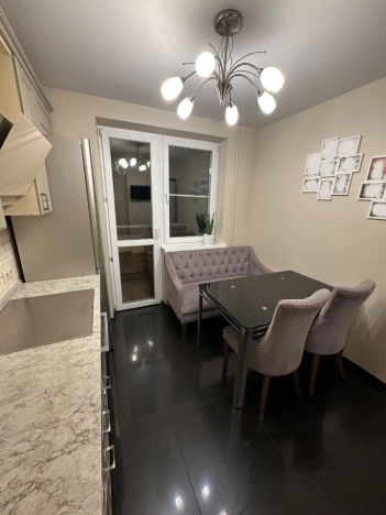 Купить квартиру в Москве. Вариант № 9506905, 7, площадь -  квм, цена 13900000 рублей