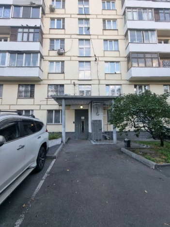 Купить квартиру в Москве. Вариант № 10294625, 24, площадь -  квм, цена 18600000 рублей