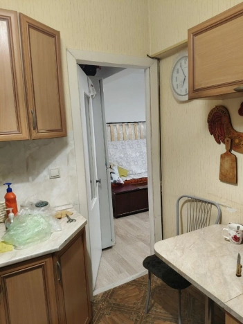 Купить квартиру в Москве. Вариант № 10337565, 6, площадь -  квм, цена 20000000 рублей