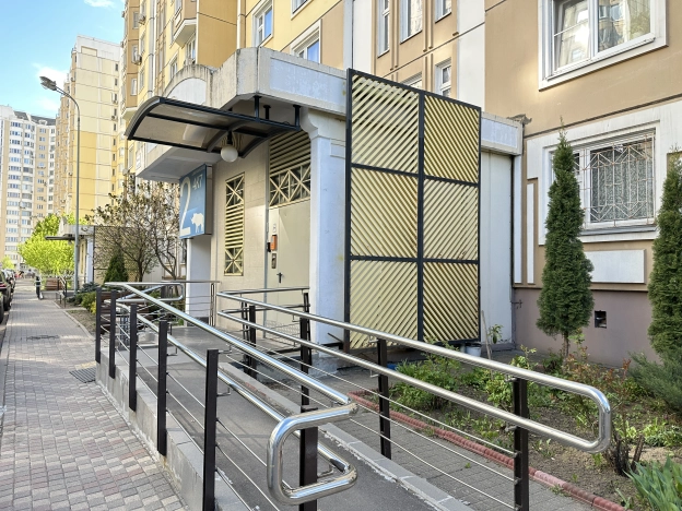 Купить квартиру в районе Марфино в Москве. Вариант № 40762, 4, площадь -  квм, цена 32499999.0000 рублей