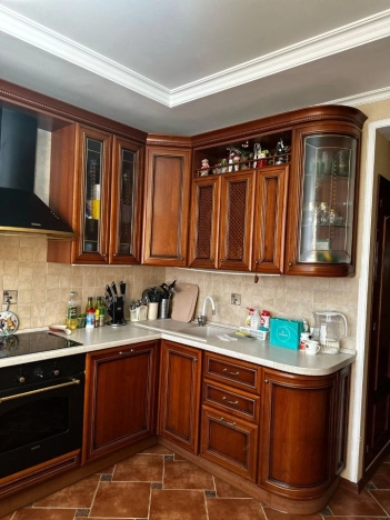 Купить двухкомнатную квартиру на улице Любучанский переулок в Москве. Вариант № 10264922, 28, площадь - квм, цена 17000000 рублей