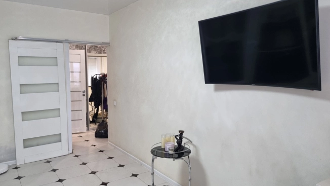 Купить квартиру на улице Украинский бульвар в Чите. Вариант № 16078, 6, площадь -  квм, цена 7999999 рублей