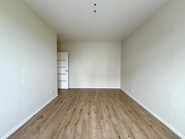 Купить двухкомнатную квартиру в Пионерском. Вариант № 16584, 6, площадь -  квм, цена 9700000 рублей