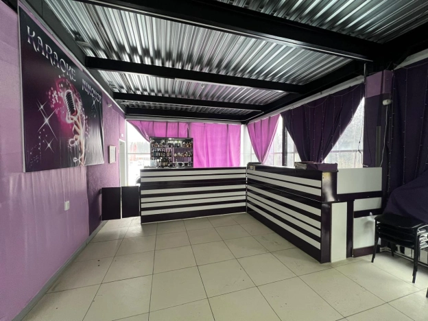 Купить коммерческую недвижимость свободного назначения в Сыктывкаре. Вариант № 30912, 5, площадь -  квм, цена 10500000 рублей