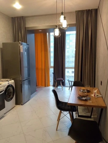 Купить однокомнатную квартиру на улице Революции в Бийске. Вариант № 6968104, 0, площадь - квм, цена 6399000 рублей