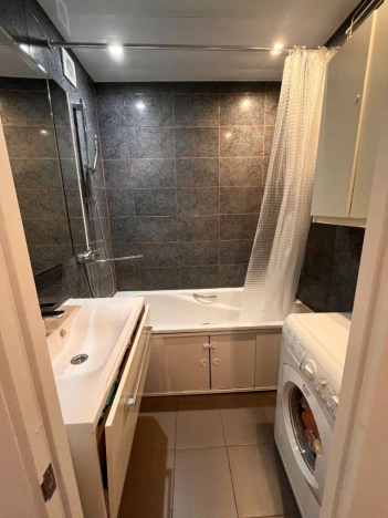 Купить квартиру в Москве. Вариант № 10247220, 12, площадь - квм, цена 16100000 рублей