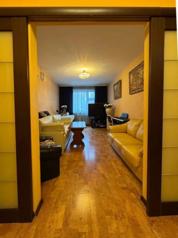 Купить квартиру в Москве. Вариант № 8547875, 1, площадь -  квм, цена 29300000 рублей