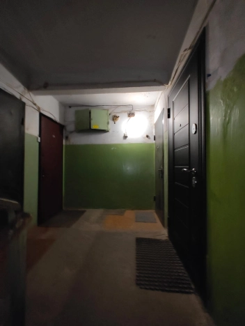 Купить однокомнатную квартиру в Калужской области. Вариант № 1716650, 15, площадь -  квм, цена 3230000 рублей