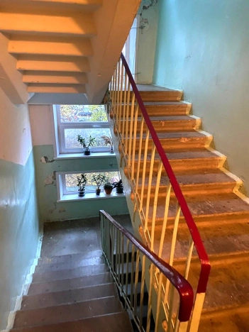 Купить двухкомнатную квартиру в Калужской области. Вариант № 7950429, 14, площадь -  квм, цена 4300000 рублей