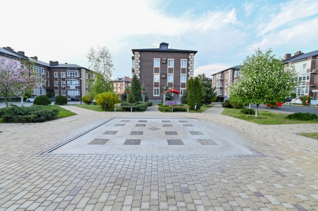 Купить двухкомнатную квартиру в Ростовской области. Вариант № 37085, 23, площадь -  квм, цена 8600000 рублей