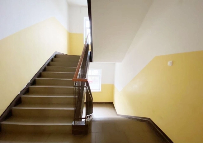 Купить однокомнатную квартиру в Калининградской области. Вариант № 7664595, 5, площадь -  квм, цена 2975000 рублей